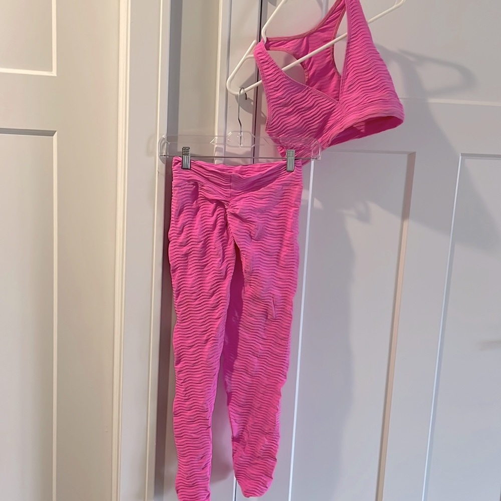Pink Scrunch Gym set